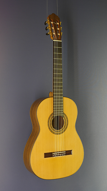 Dominik Wurth classical guitar with scale 64 cm , cedar, rosewood, year 2017