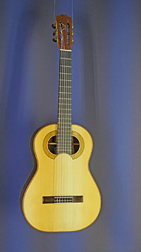 Hein Gitarrenbau classical guitar, shape after Santos Hernandez (1924) and double soundhole after Francisco Simplicio (1930), spruce, rosewood, scale 65 cm, year 2024