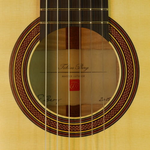 Tobias Berg klassische Gitarre Fichte, Ahorn, Mensur 64 cm, Baujahr 2015, Rosette, Schild