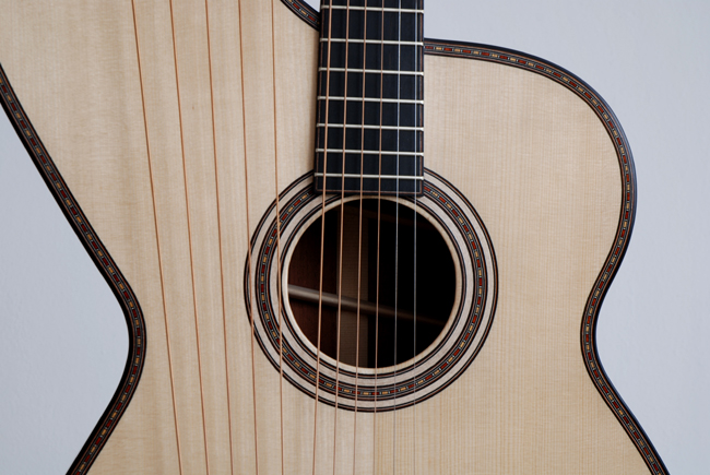 Dominik Wurth, Harp-Guitar, 11 strings, spruce, rosewood, rosette