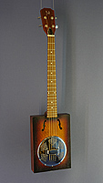 CASK Puncheon, Cigar Box Guitar with resonator