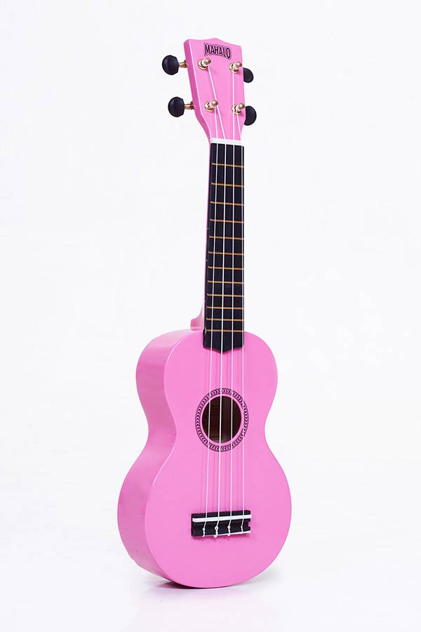 Soprano Ukulele pink, with gigbage