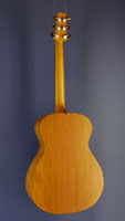 Heiner Dreizehnter luthier steel-string guitar, OM form, spruce, jatoba, back view