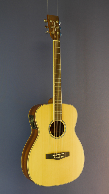 Richwood steel-string guitar, OM form, Sitka spruce, mahogany, pickup, satin finish