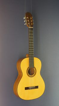 Classical Guitar Juan Aguilera, Model niña 61, 7/8-Guitar, scale 61 cm, with solid spruce top