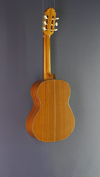 Kindergitarre Juan Aguilera, Modell niña 55, 1/2-Gitarre mit 55 cm Mensur und massiver Fichtendecke Rückseite