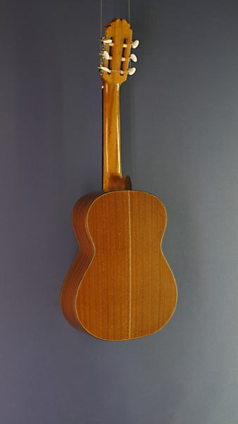 Kindergitarre Juan Aguilera, Modell niña 55, 1/2-Gitarre mit 55 cm Mensur und massiver Zederdecke, Rückseite