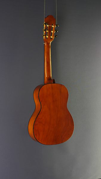 Kindergitarre Lacuerda, Modell chica 53/2, 1/2-Gitarre mit 53 cm Mensur und massiver Zederdecke, Rückseite