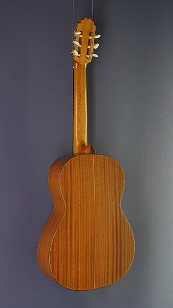 Klassische Gitarre Ricardo Moreno, Modell 1a Zeder, spanische Konzertgitarre mit massiver Zederdecke, Rückseite