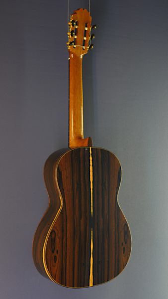 Ricardo Moreno C-Z spruce, Spanish Guitar with solid spruce top and cyricote on back and sides, classical guitar, back view