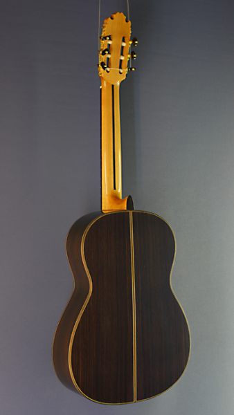 Ricardo Moreno, Tarrega Cedar model, solid guitar made of cedar and rosewood, Spanish classical guitar, back view